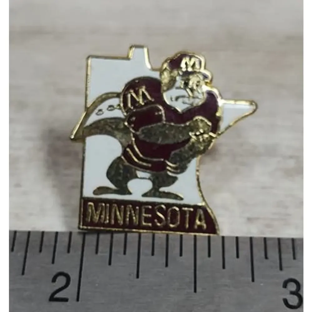 Minnesota Gophers Goldy Sports Pin for a Hat, Lapel, Lanyard, Jacket or Backpack